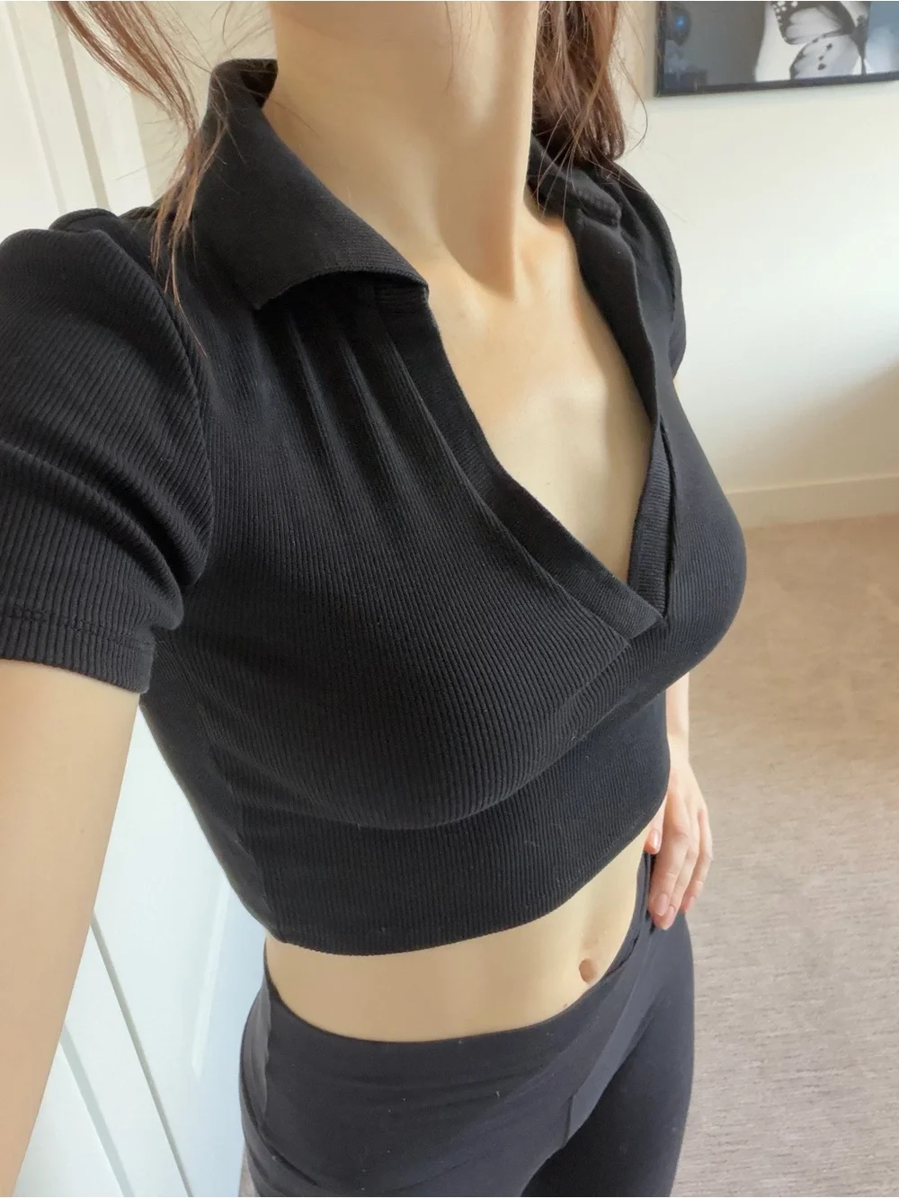 ZARA Black Ribbed Collared Crop Top | Fitted Y2K Tee 🍒 - Picture 2 of 4